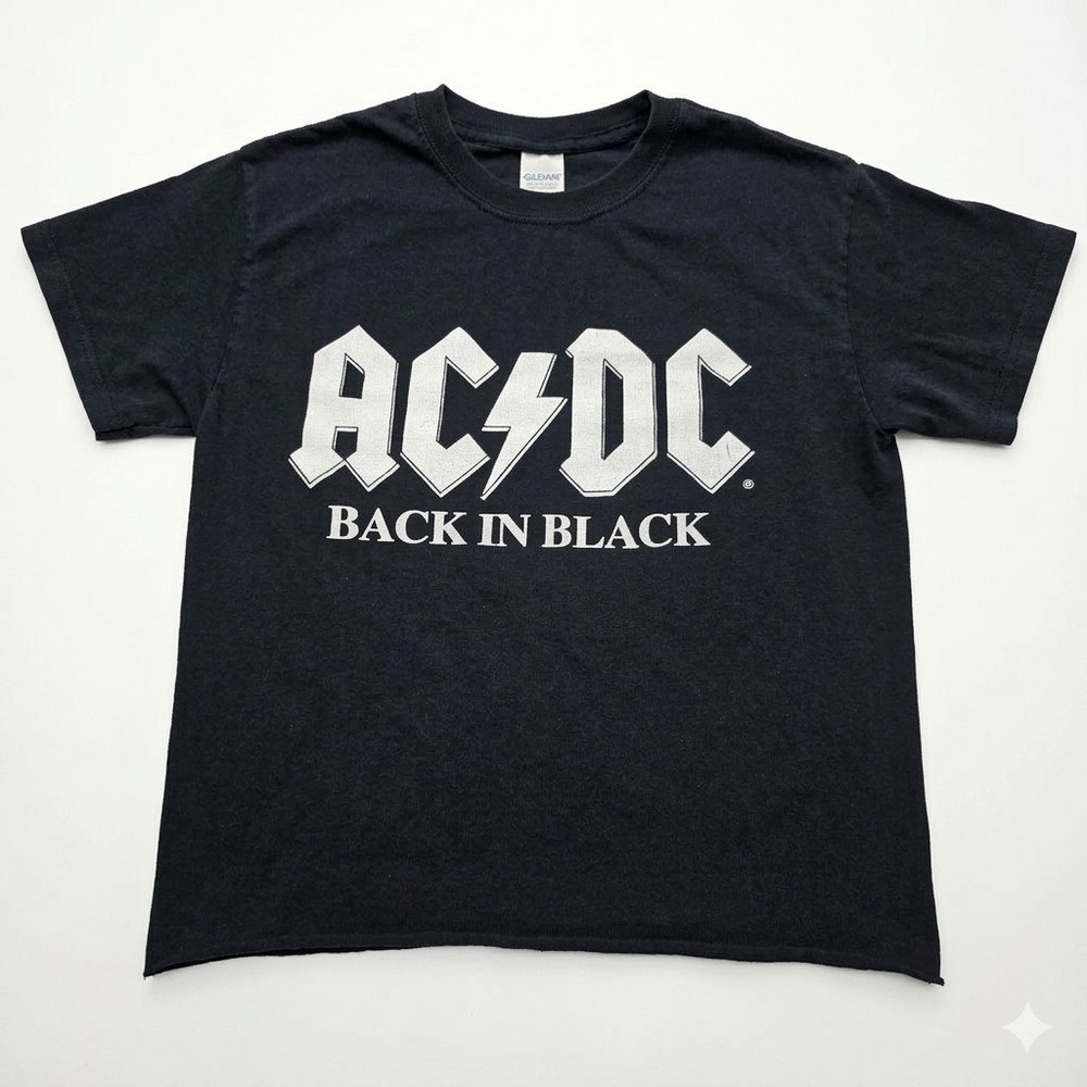 AC/DC Back in Black T-Shirt Small S Black Gildan 100% Cotton Band Tee Rock